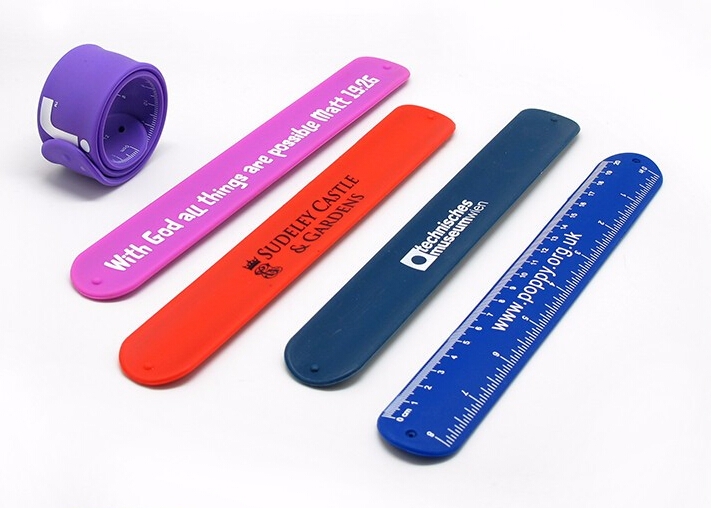 Silicone Snap Band Bracelet Ruler